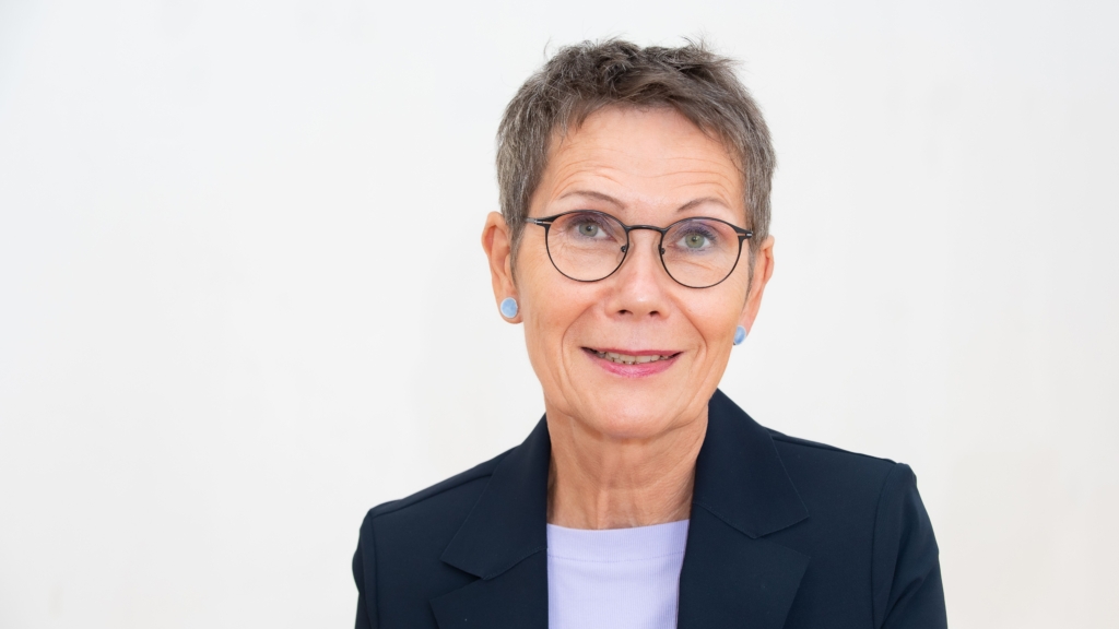 Irrsinnig Menschlich e.V.: Dr. Manuela Richter-Werling – Gründerin. Geschäftsführerin von 2000–02/2024. Strategische Beraterin.
