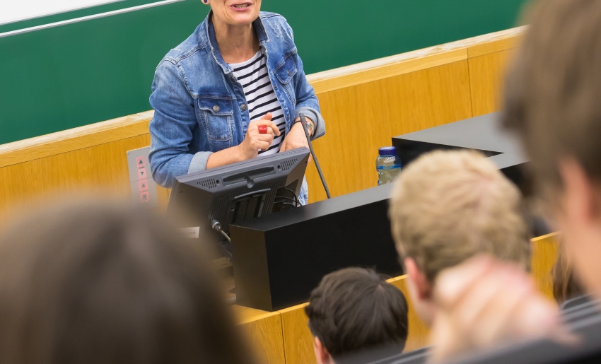 Psychisch fit studieren Pressebilder Dr. Richter-Werling