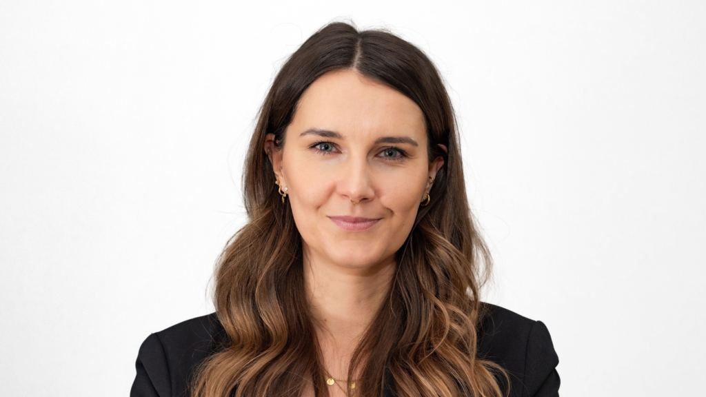 Nora Lucaciu – Geschäftsführerin bei Irrsinnig Menschlich e.V.