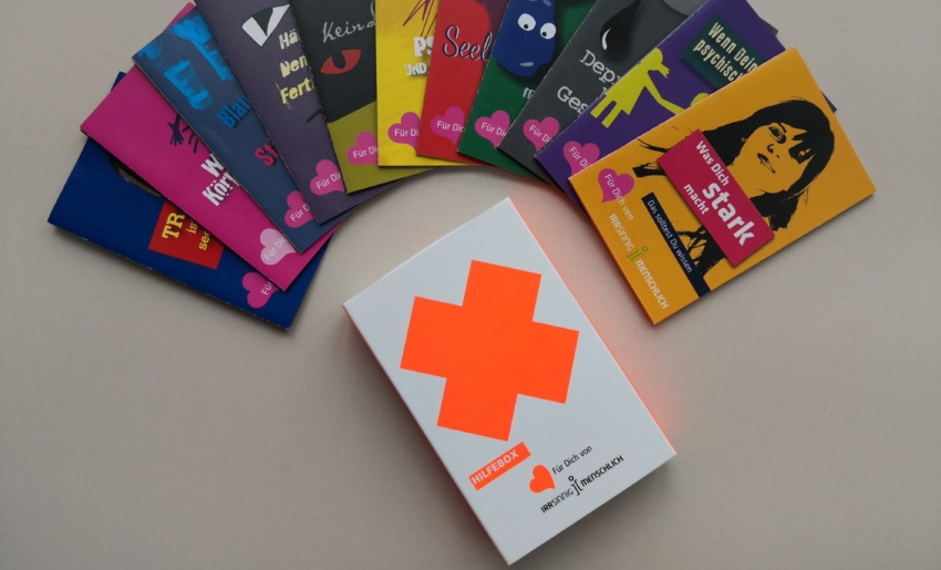 Irrsinnig Menschlich e.V.: Hilfebox mit Info-Pocket-Guides zu psychischer Gesundheit